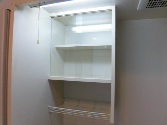 収納　キッチン上収納です