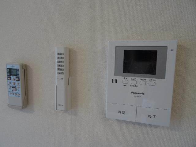 セキュリティ　カメラ付インターホン