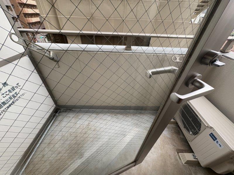 バルコニー　※別室参考写真