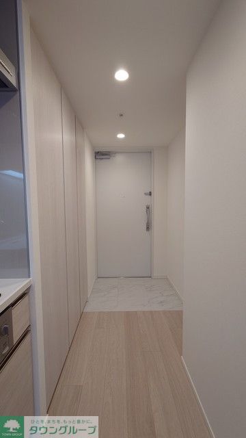 玄関　※写真は同タイプ住戸です。