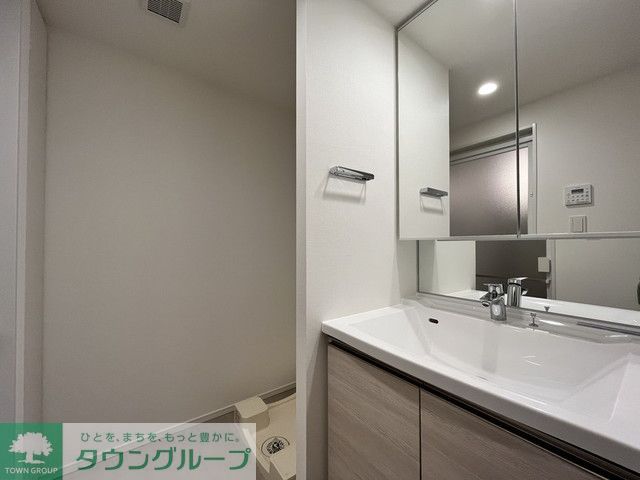 洗面設備　※写真は同タイプ住戸です。