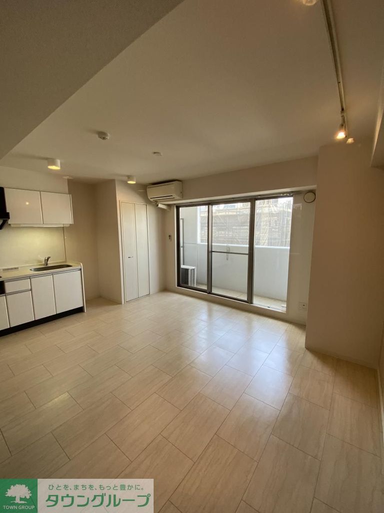 居室・リビング　同仕様