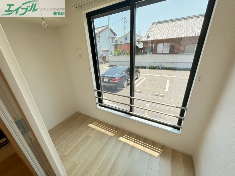 バルコニー　同タイプの画像です