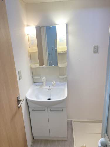 洗面設備　脱衣所、洗濯機置き場