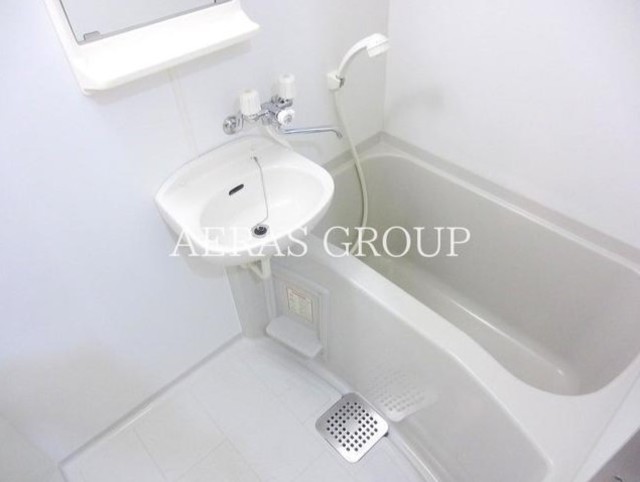 バス・シャワールーム　同仕様写真