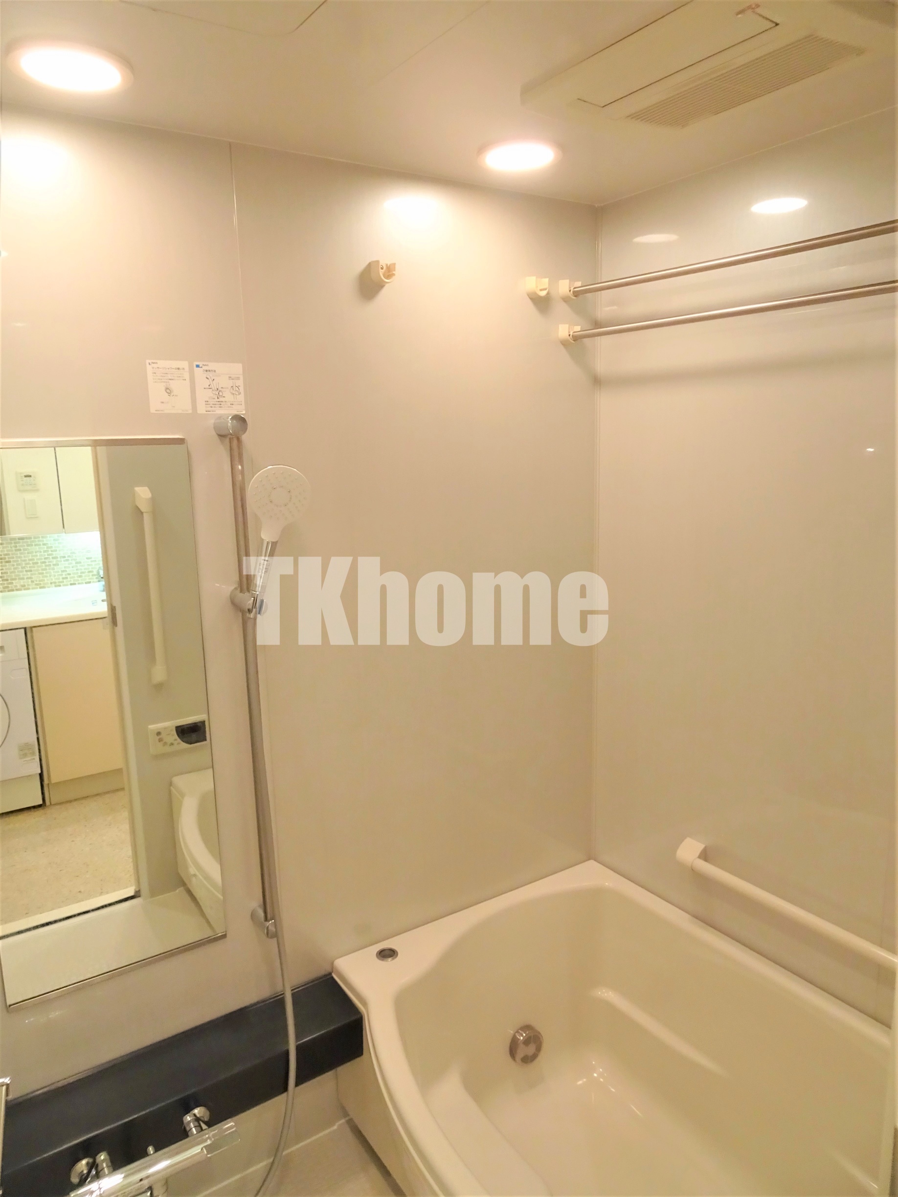 バス・シャワールーム　追い炊き・浴室乾燥機付き