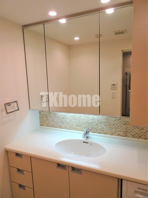 洗面設備　独立洗面台