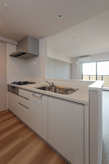 キッチン　※写真は同タイプ住戸です。