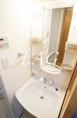 洗面設備　洗面台です。