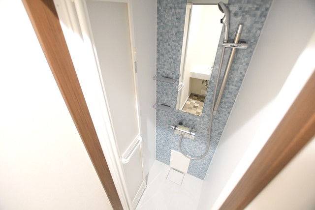 バス・シャワールーム　シャワールーム