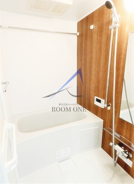 バス・シャワールーム　お風呂です。