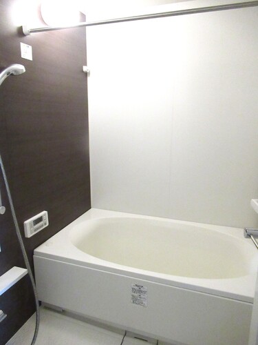 バス・シャワールーム　浴室　※前回募集時2023年5月の写真