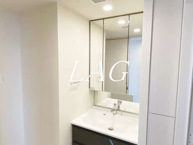 洗面設備　洗面台です。