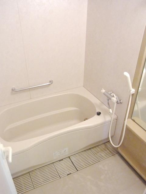 バス・シャワールーム　★追焚き付きバス★同タイプ