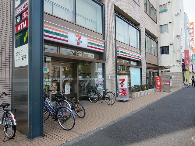 コンビニ　セブンイレブン 葛飾東新小岩1丁目店（コンビニ）まで303m