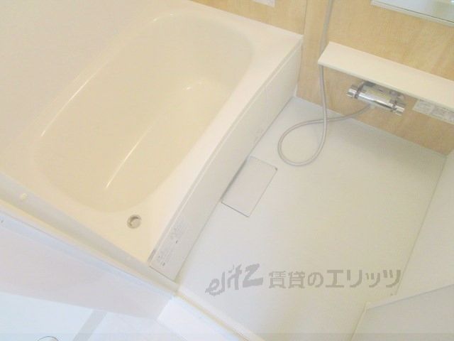 バス・シャワールーム　風呂