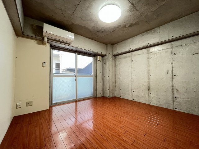 その他部屋・スペース　使い勝手のいい寝室です