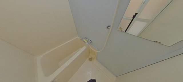 バス・シャワールーム　ゆったり過ごせるお風呂です