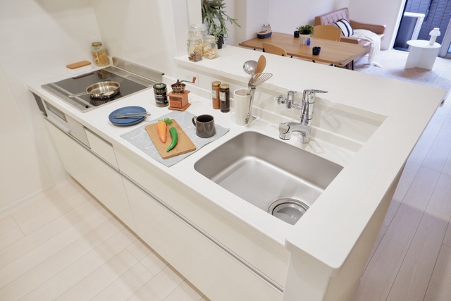 キッチン　ゆとりあるキッチンスペース♪