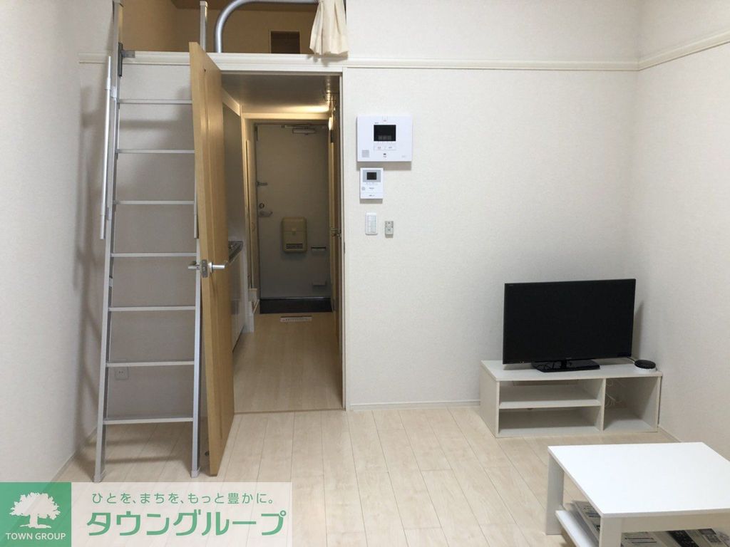 居室・リビング　同タイプの部屋の写真です