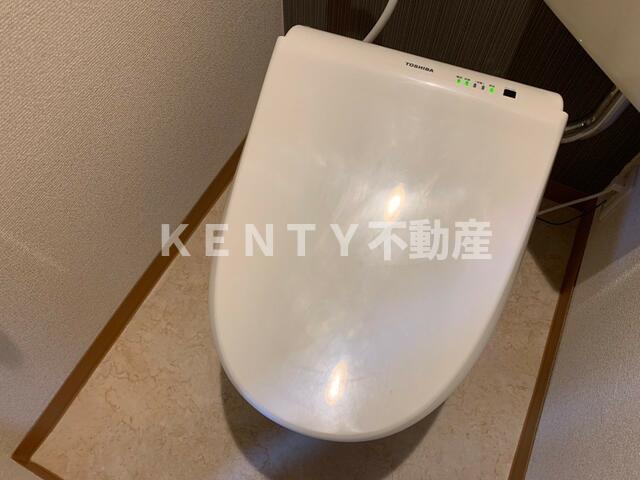 トイレ　清潔感のあるトイレです