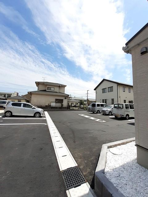 トイレ　駐車場(イメージ)