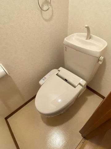 トイレ　ウォシュレット