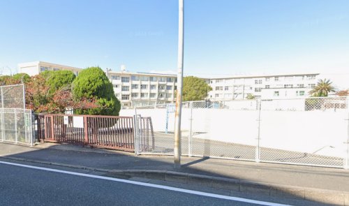 小学校　福岡市立室見小学校（小学校）まで978m