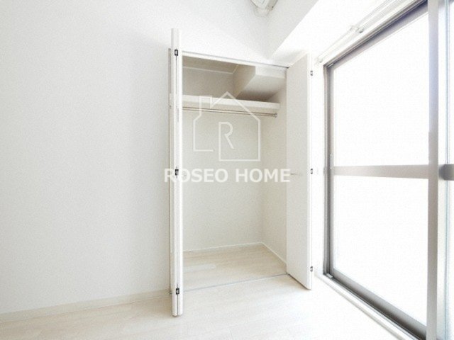 収納　同マンション別部屋：参考写真