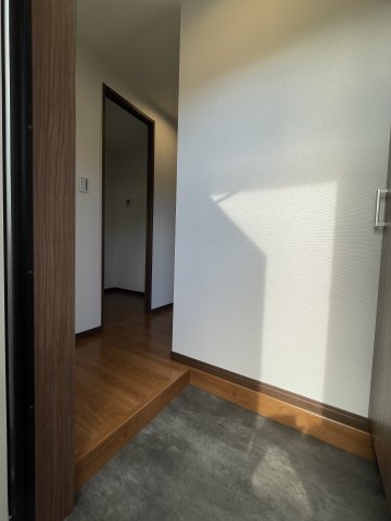 玄関　※別部屋参考