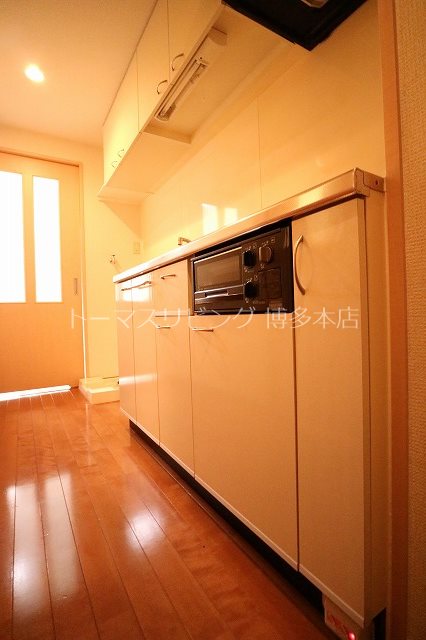 キッチン　※別号室の参考写真になります。