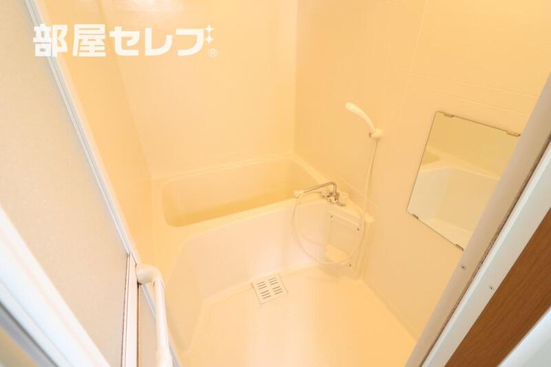 バス・シャワールーム　１日の疲れをいやしてください