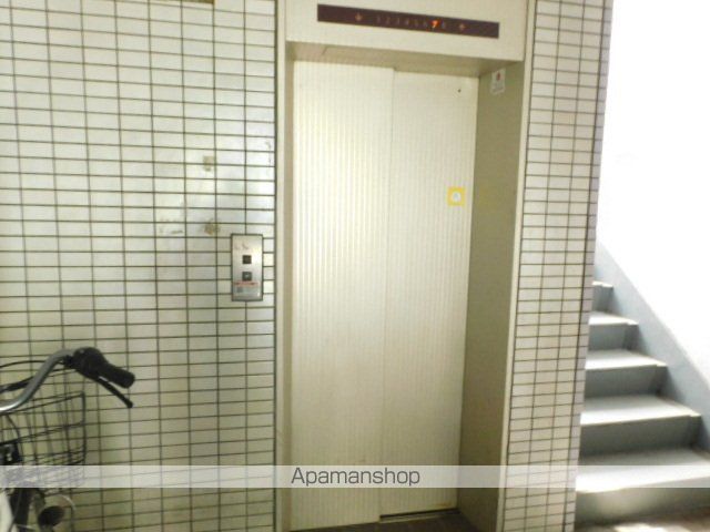 ロビー　ロビー