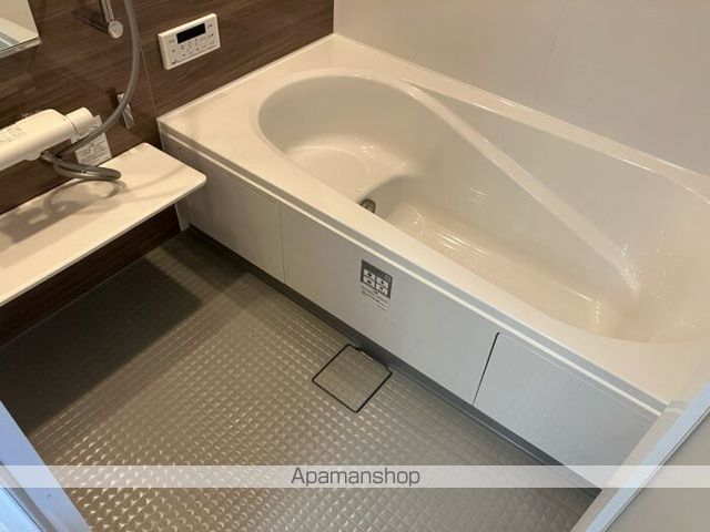 D crest新川Sの風呂写真