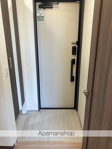 D crest新川Sの玄関写真