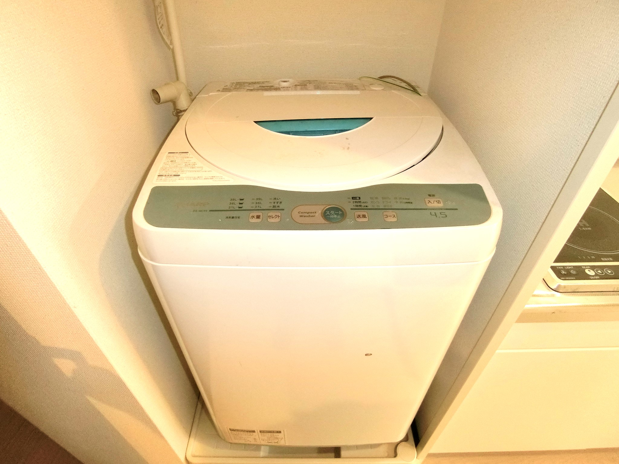 その他　室内に全自動洗濯機を完備です☆