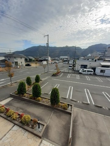 駐車場　駐車スペースもあります