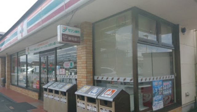 コンビニ　セブン－イレブン　掛川上屋敷店（コンビニ）まで434m