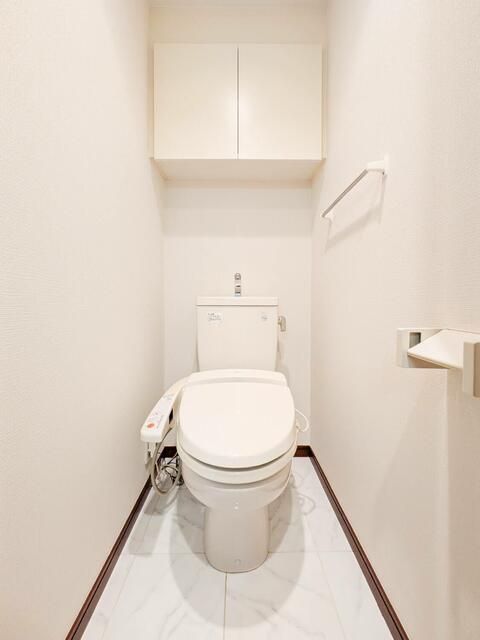 トイレ　ゆったりとした空間のトイレです