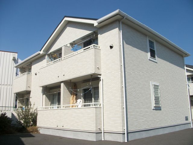 建物外観　住環境良好