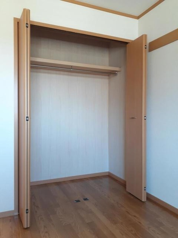 収納　図面と現状に相違がある場合には現状を優先