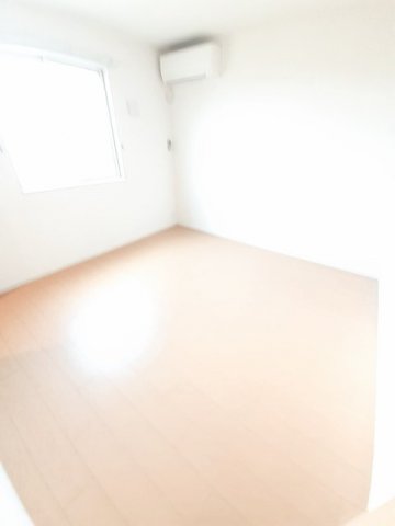 その他部屋・スペース　明るい色調の室内です