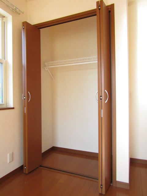 収納　クローゼット