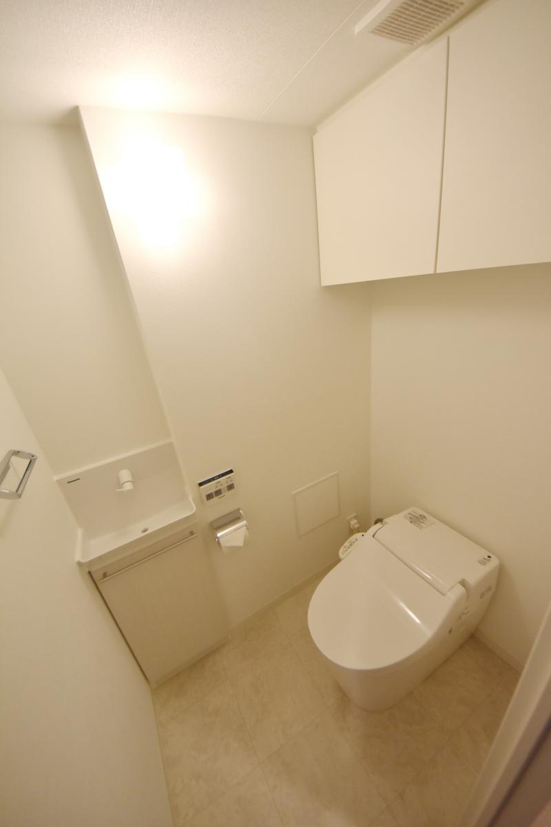 トイレ　写真は同タイプ住居です。