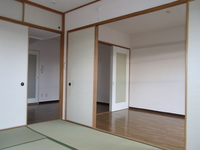 その他部屋・スペース　☆和室６帖☆