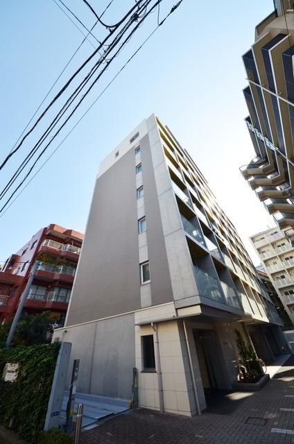 建物外観　☆スタイリッシュなコンクリート張りのマンション☆