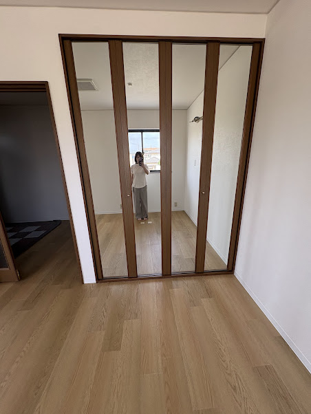 土入戸建ての内装写真