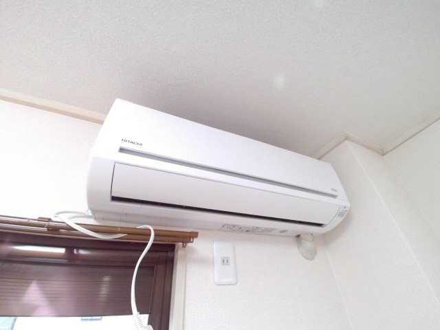 その他設備　交換済みの綺麗なエアコンが付いてます