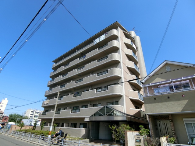 建物外観　全室南向き
