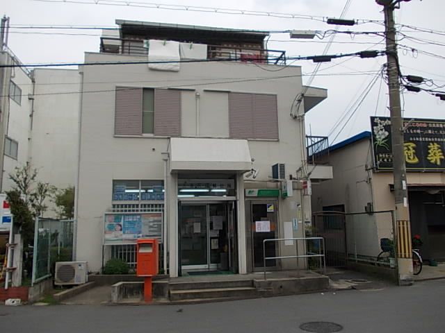 郵便局　大東灰塚郵便局（郵便局）まで244m